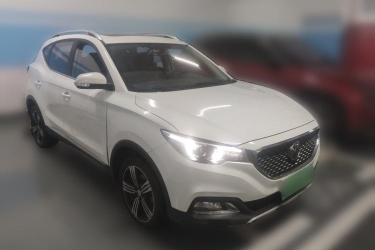 Used MG ZS 2017 1.5L Automatic Luxury Internet Edition Front Right 45 Deg