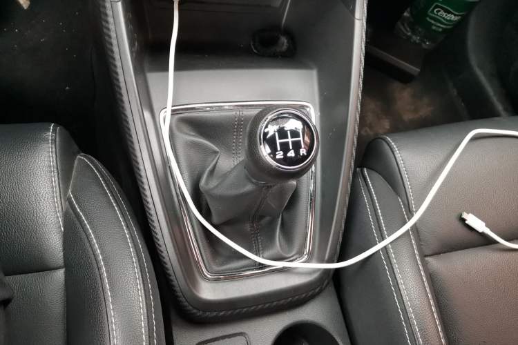 Used MG ZS 2017 1.5L Manual Elite Edition Gear Lever