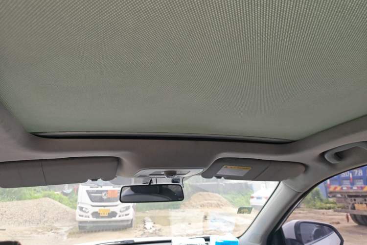 Used MG ZS 2017 1.5L Automatic Luxury Edition Headliner
