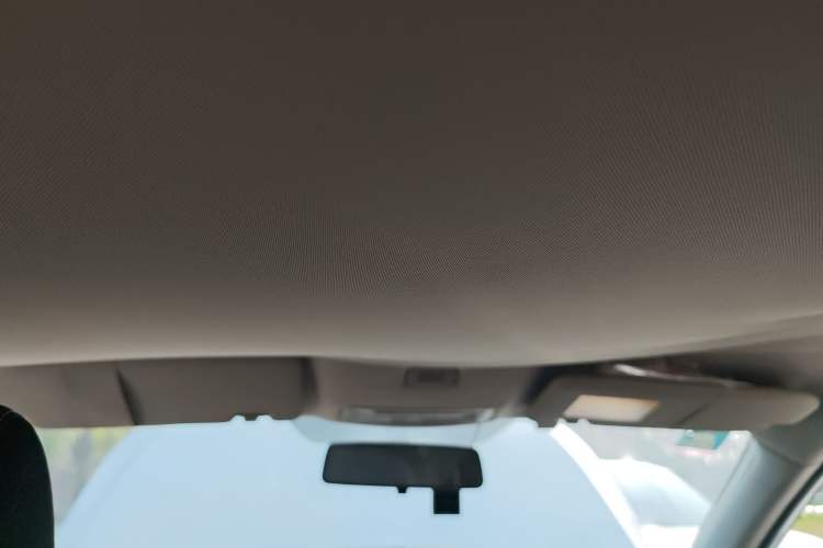 Used MG ZS 2017 1.5L Manual Comfort Edition Headliner