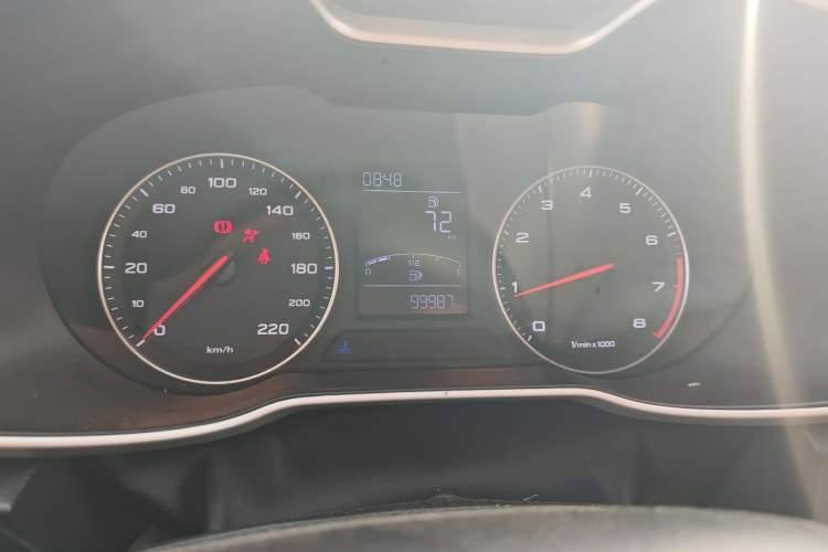 Used MG ZS 2017 1.5L Manual Comfort Edition Instrument Cluster