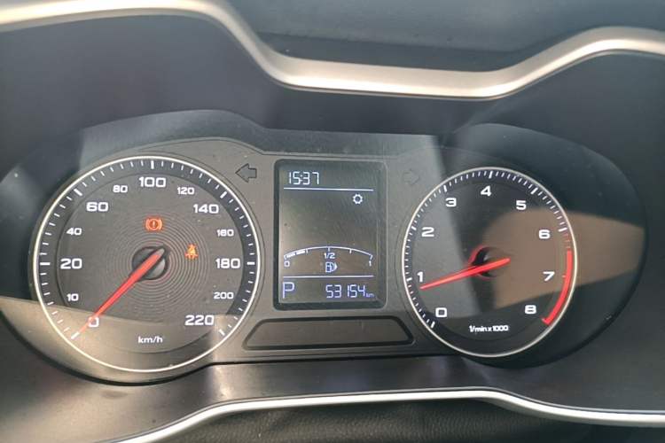 Used MG ZS 2017 1.5L Automatic Luxury Edition Instrument Cluster