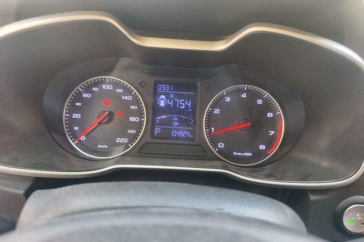 Used MG ZS 2017 1.5L Automatic Luxury Edition Instrument Cluster