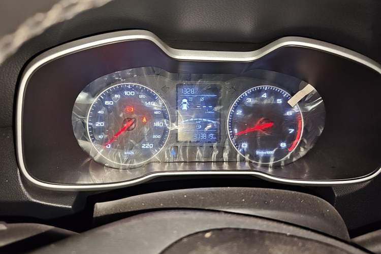 Used MG ZS 2017 1.5L Manual Comfort Edition Instrument Cluster