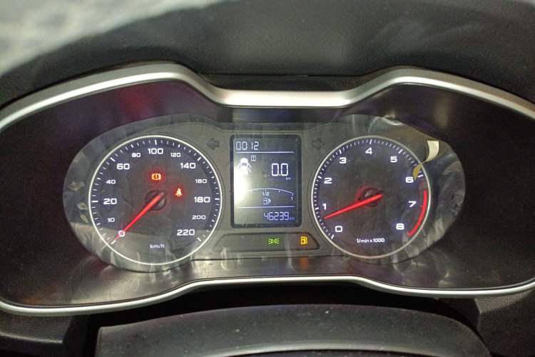 Used MG ZS 2017 1.5L Manual Luxury Edition Instrument Cluster