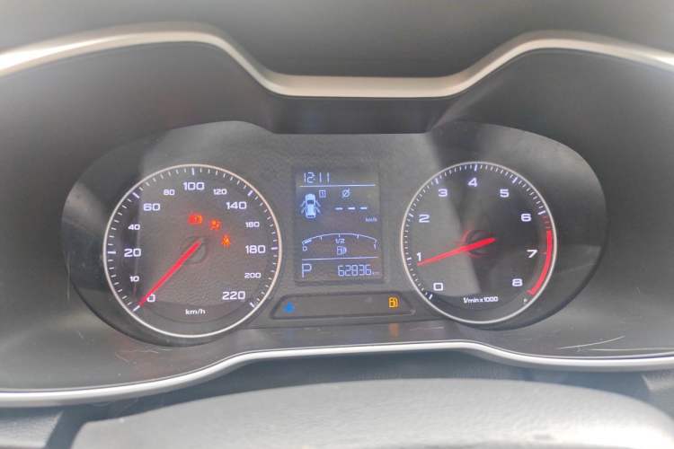 Used MG ZS 2017 1.5L Automatic Luxury Internet Edition Instrument Cluster