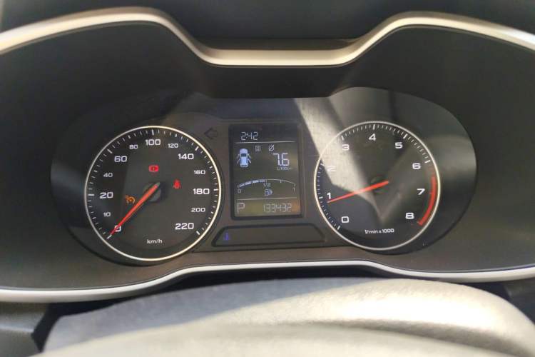 Used MG ZS 2017 1.5L Automatic Luxury Internet Edition Instrument Cluster