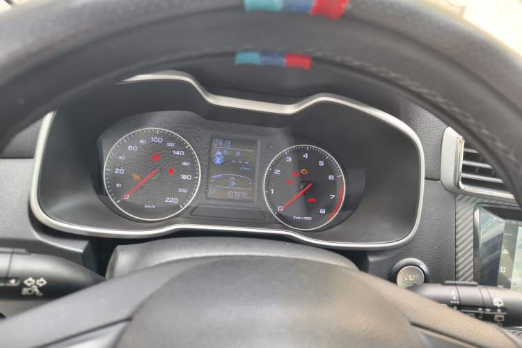 Used MG ZS 2017 1.5L Automatic Luxury Edition Instrument Cluster