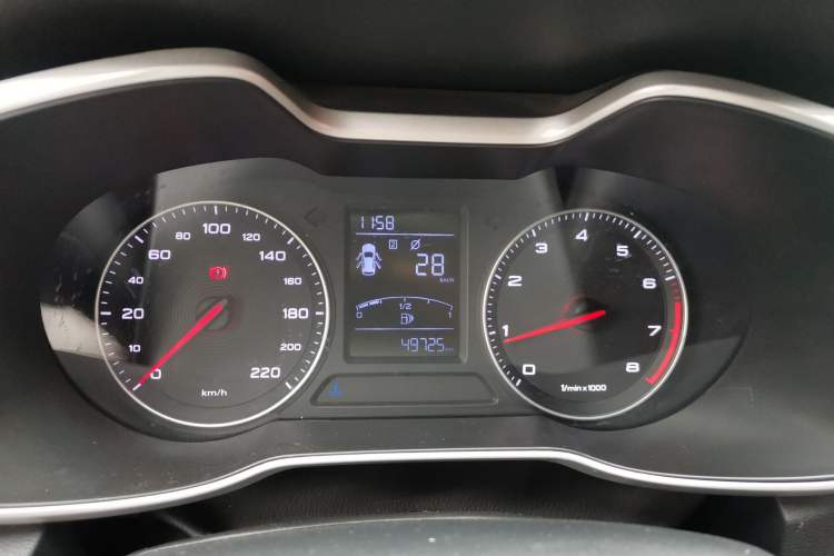 Used MG ZS 2017 1.5L Manual Elite Edition Instrument Cluster