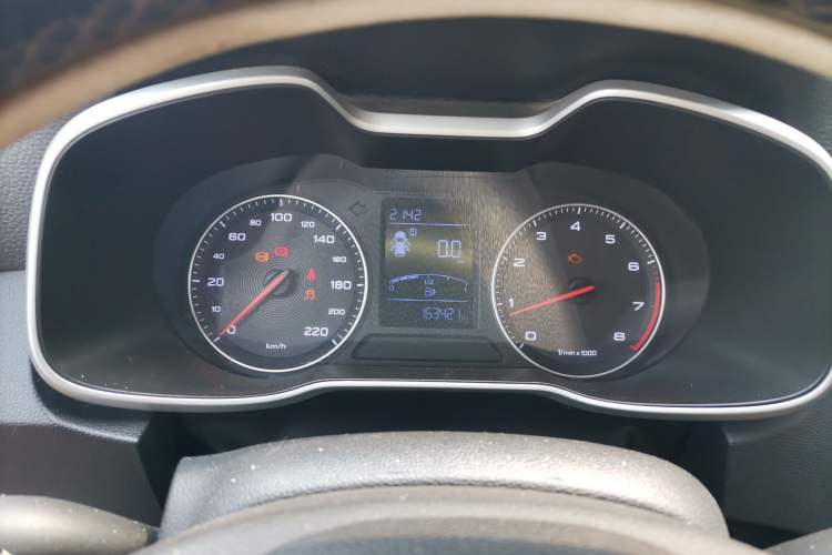 Used MG ZS 2017 1.5L Manual Elite Edition Instrument Cluster