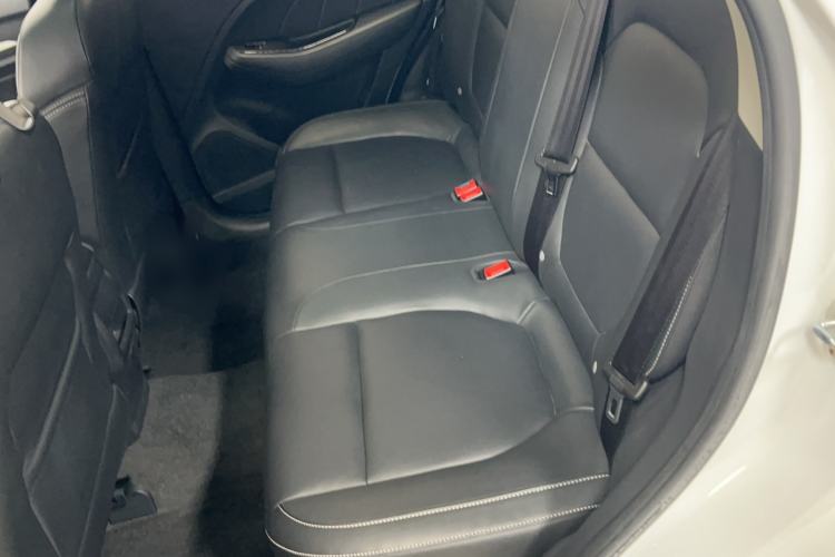 Used MG ZS 2017 1.5L Automatic Luxury Internet Edition Interior 1