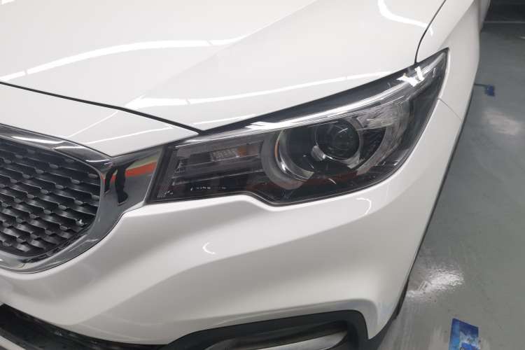 Used MG ZS 2017 1.5L Automatic Luxury Internet Edition Left Front Headlight