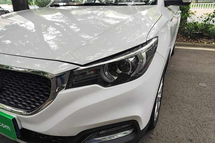 Used MG ZS 2017 1.5L Manual Elite Edition Left Front Headlight