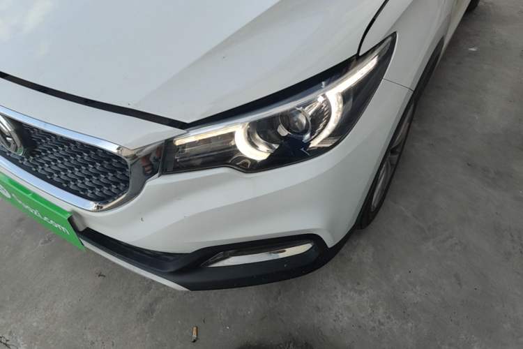 Used MG ZS 2017 1.5L Automatic Elite Edition Left Front Headlight