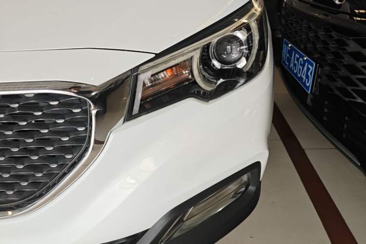 Used MG ZS 2017 1.5L Automatic Luxury Internet Edition Left Front Headlight
