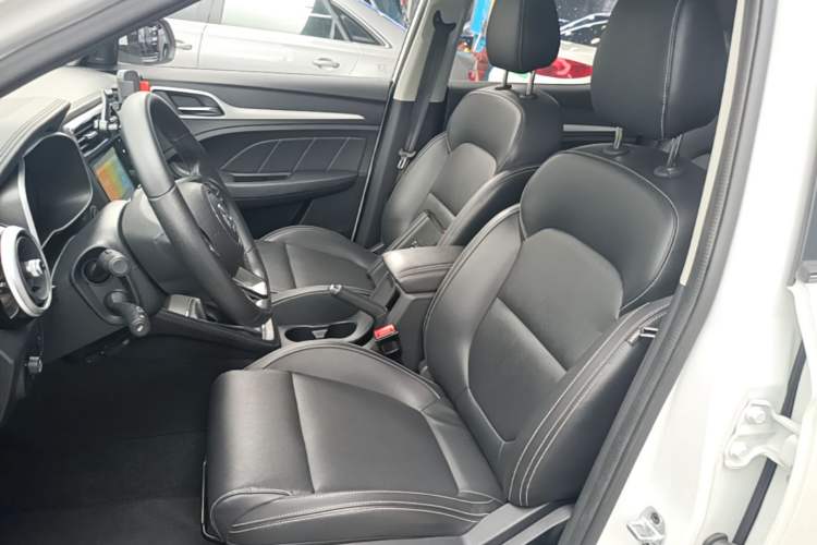 Used MG ZS 2017 1.5L Automatic Luxury Edition Left Front Seat