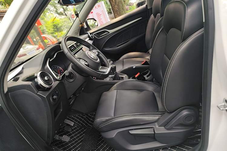 Used MG ZS 2017 1.5L Manual Elite Edition Left Front Seat