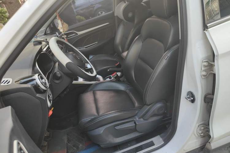 Used MG ZS 2017 1.5L Manual Luxury Edition Left Front Seat