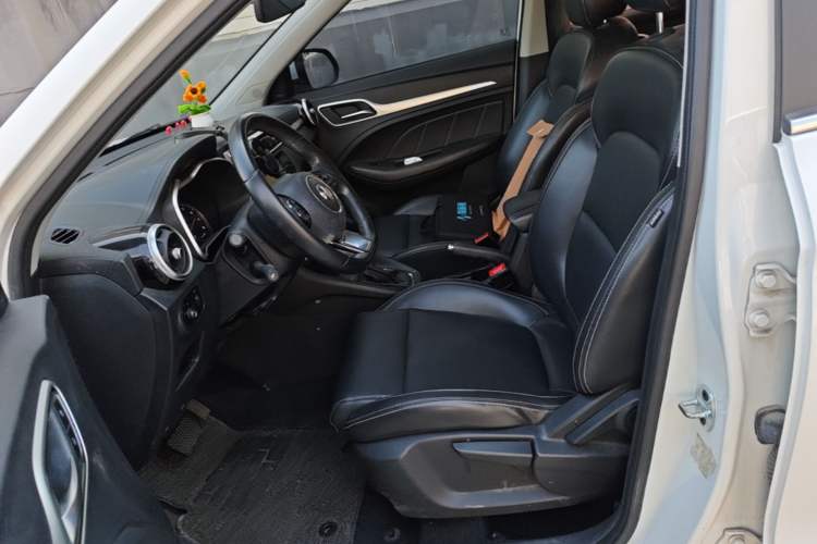 Used MG ZS 2017 1.5L Automatic Luxury Edition Left Front Seat