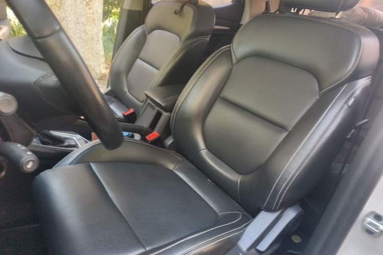 Used MG ZS 2017 1.5L Automatic Luxury Edition Left Front Seat