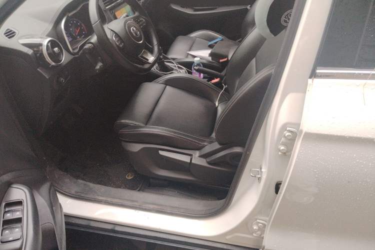 Used MG ZS 2017 1.5L Automatic Elite Edition Left Front Seat