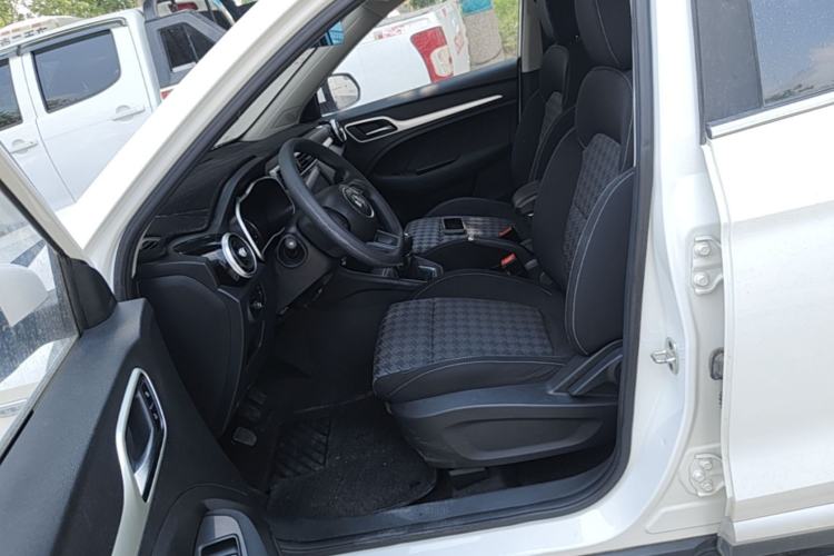 Used MG ZS 2017 1.5L Manual Fashion Edition Left Front Seat