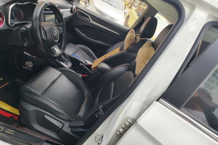 Used MG ZS 2017 1.5L Automatic Luxury Edition Left Front Seat