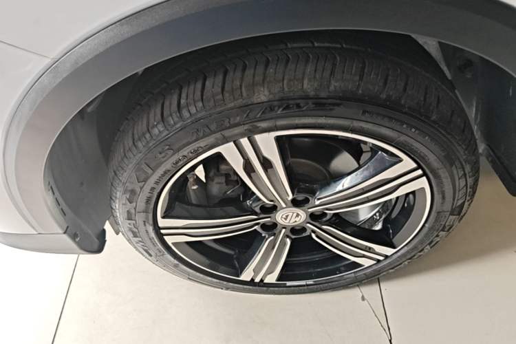 Used MG ZS 2017 1.5L Automatic Luxury Internet Edition Left Front Wheel Hub