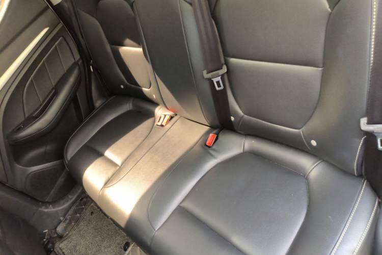 Used MG ZS 2017 1.5L Manual Luxury Edition Left Rear Seat
