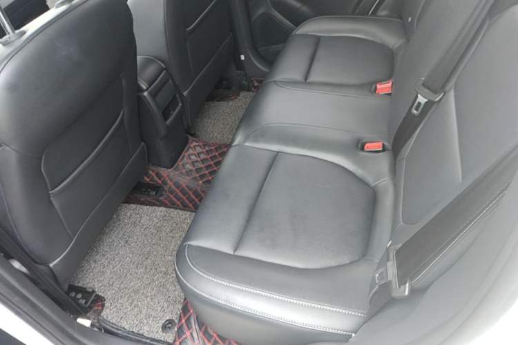 Used MG ZS 2017 1.5L Automatic Luxury Internet Edition Left Rear Seat