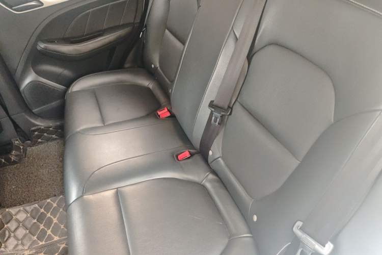 Used MG ZS 2017 1.5L Automatic Luxury Edition Left Rear Seat
