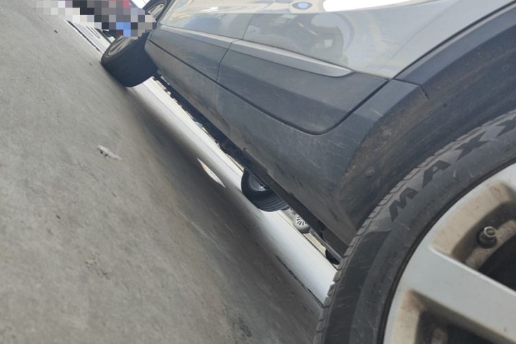 Used MG ZS 2017 1.5L Automatic Elite Edition Left Side Sill