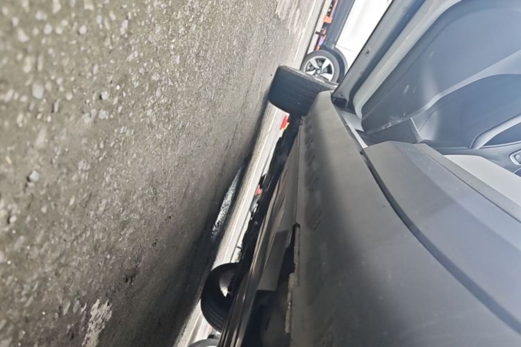 Used MG ZS 2017 16T Automatic Flagship Internet Edition Left Side Sill