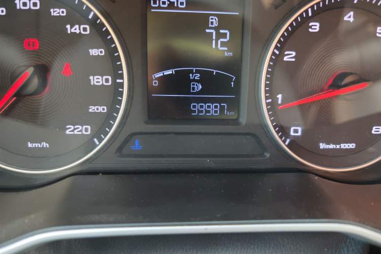 Used MG ZS 2017 1.5L Manual Comfort Edition Odometer Close Up