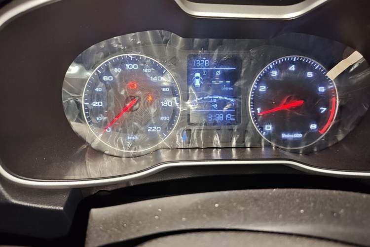 Used MG ZS 2017 1.5L Manual Comfort Edition Odometer Close Up