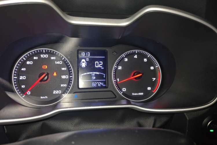 Used MG ZS 2017 1.5L Automatic Elite Edition Odometer Close Up