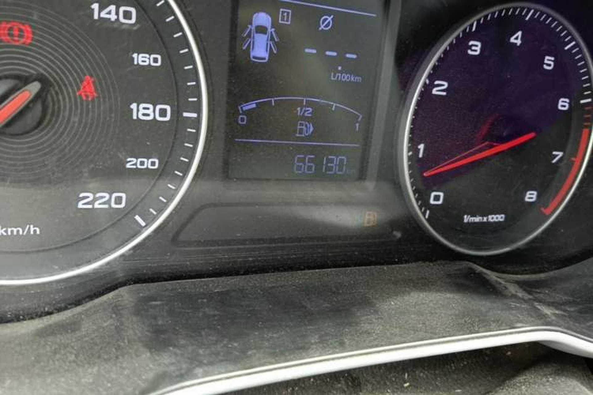 Used MG ZS 2017 1.5L Manual Comfort Edition Odometer Close Up