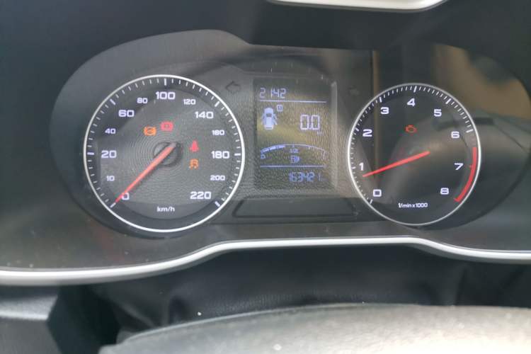 Used MG ZS 2017 1.5L Manual Elite Edition Odometer Close Up