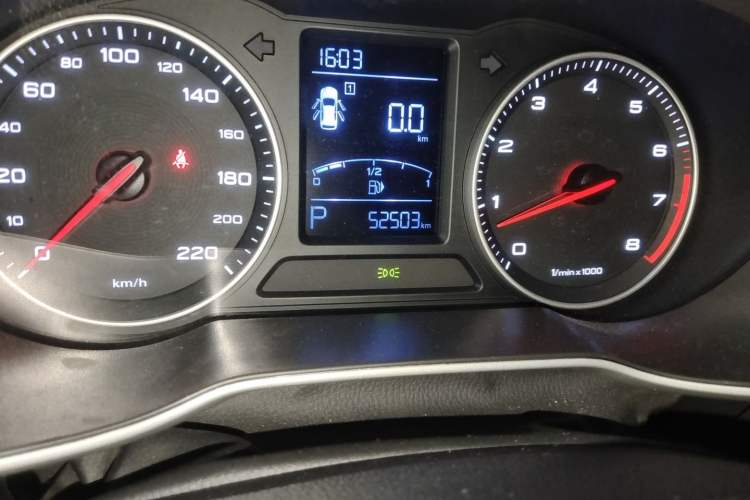 Used MG ZS 2017 1.5L Automatic Luxury Internet Edition Odometer Close Up