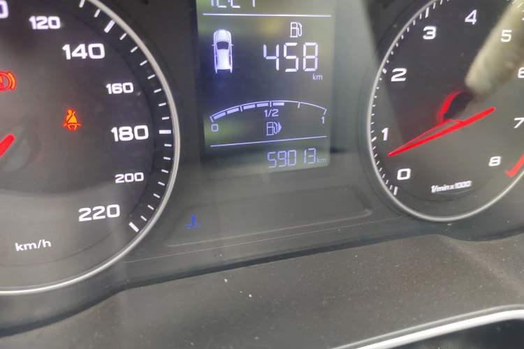 Used MG ZS 2017 1.5L Manual Luxury Edition Odometer Close Up