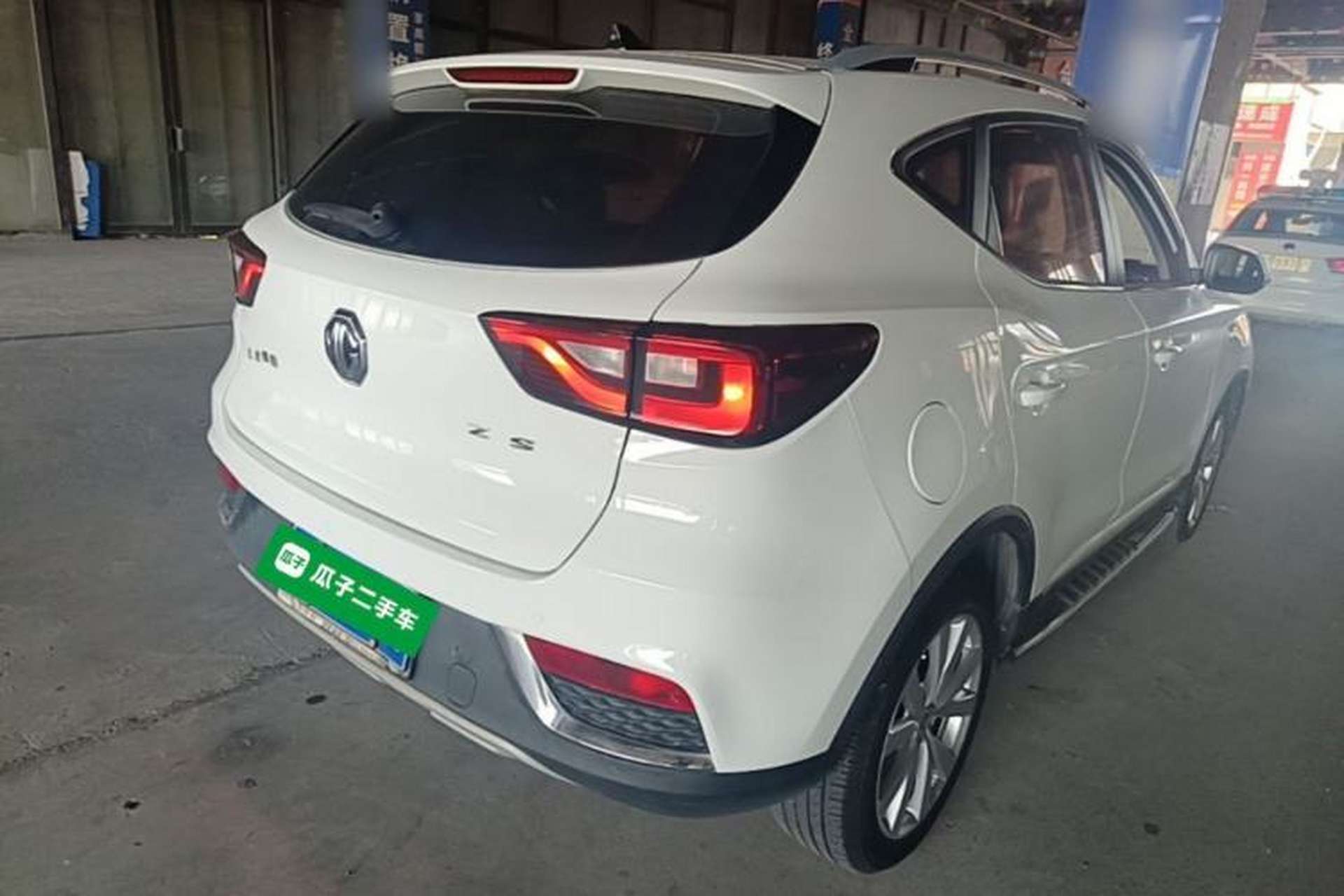 Used MG ZS 2017 1.5L Automatic Luxury Edition Rear Right 45 Deg