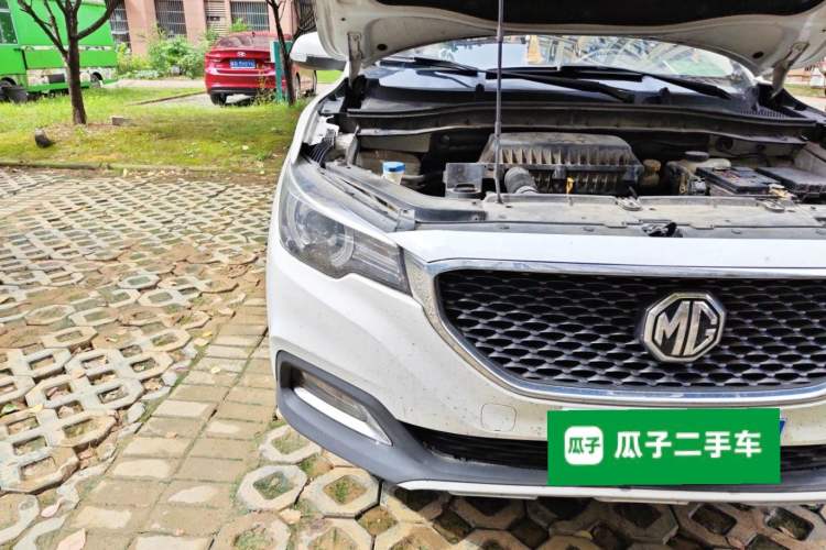 Used MG ZS 2017 1.5L Automatic Luxury Edition Right Front Headlight