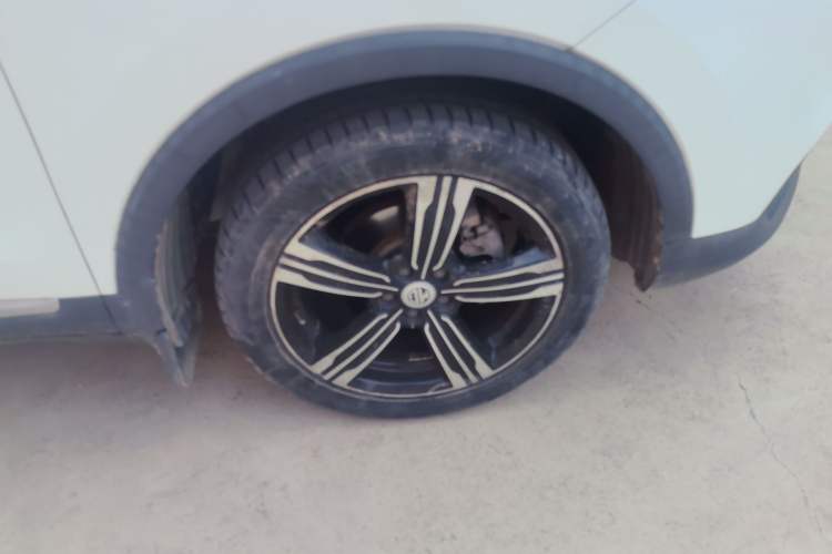 Used MG ZS 2017 1.5L Automatic Luxury Internet Edition Right Front Wheel Hub