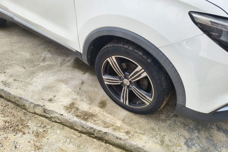 Used MG ZS 2017 1.5L Automatic Luxury Edition Right Front Wheel Hub