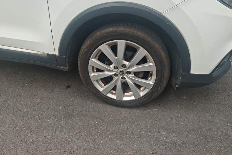 Used MG ZS 2017 1.5L Automatic Luxury Edition Right Front Wheel Hub