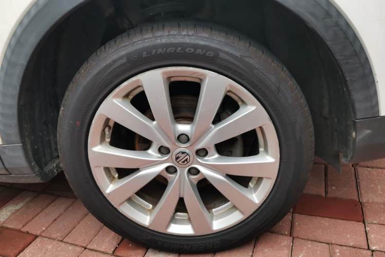 Used MG ZS 2017 1.5L Manual Elite Edition Right Front Wheel Hub