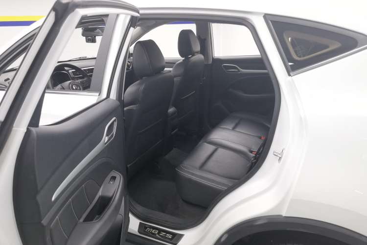 Used MG ZS 2017 1.5L Automatic Luxury Internet Edition Right Rear Seat