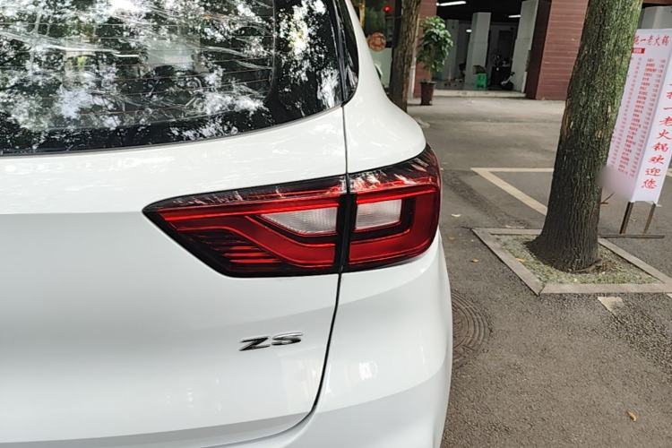Used MG ZS 2017 1.5L Manual Elite Edition Right Rear Taillight