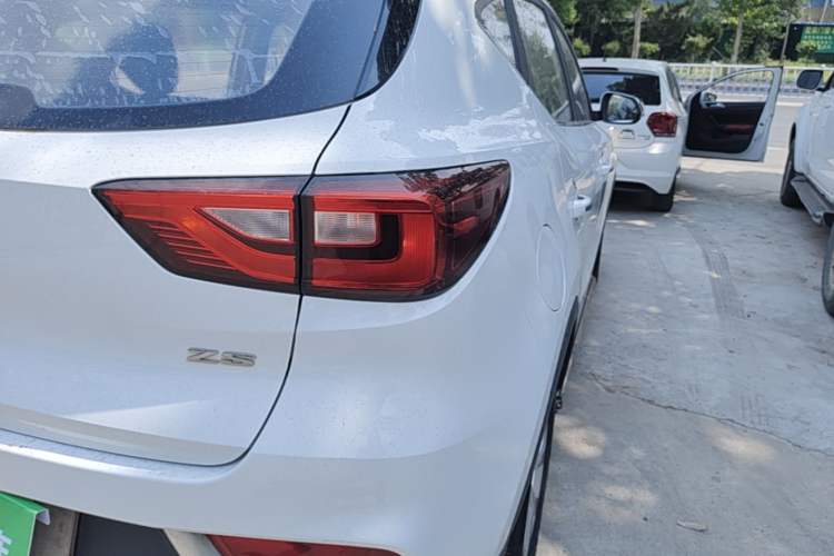 Used MG ZS 2017 1.5L Manual Fashion Edition Right Rear Taillight