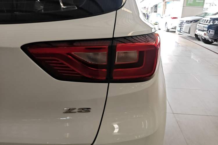 Used MG ZS 2017 1.5L Automatic Luxury Internet Edition Right Rear Taillight